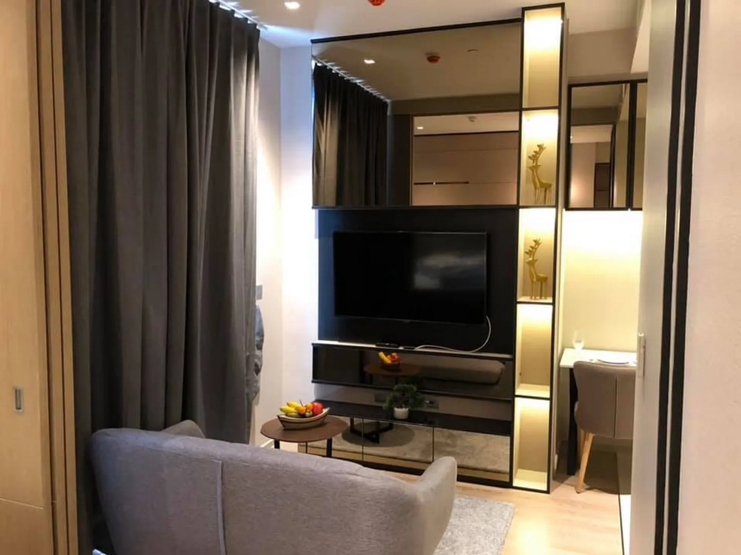 Property photos for Ashton Silom