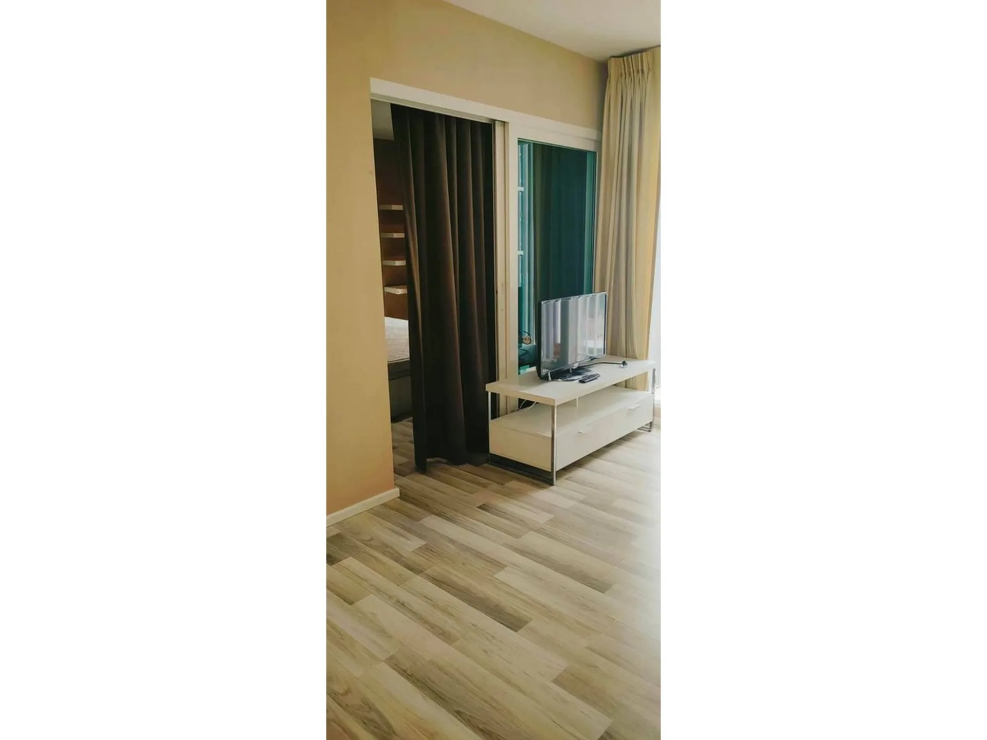 Property photos for The Key Phahonyothin