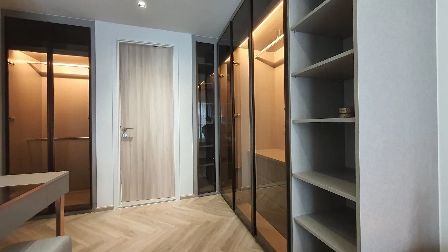 Property photos for Chapter Thonglor 25