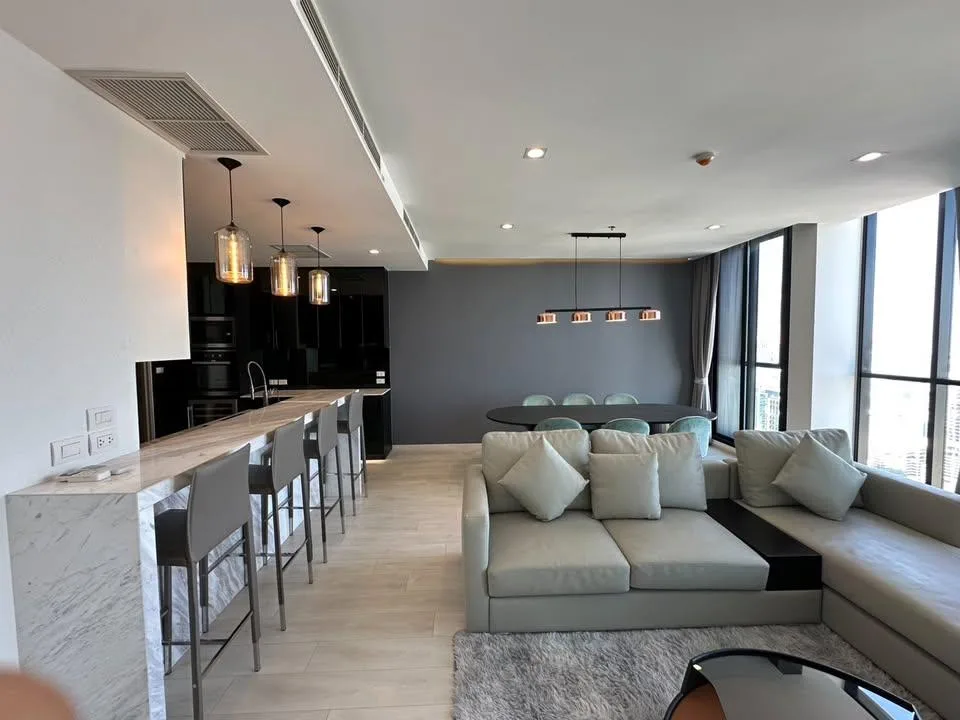 Property photos for Noble Ploenchit