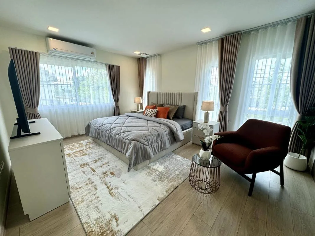 Property photos for Villaggio Srinakarin-bangna