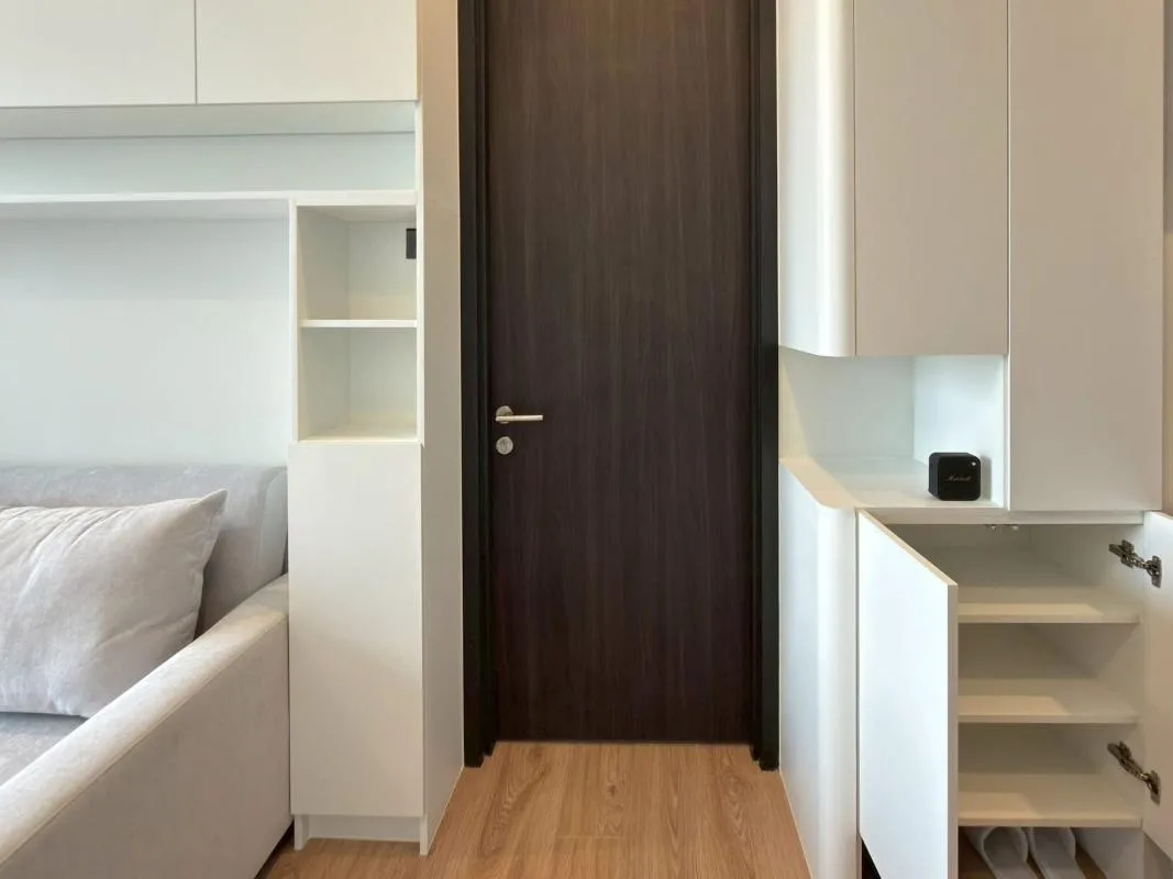 Property photos for Noble Around Ari