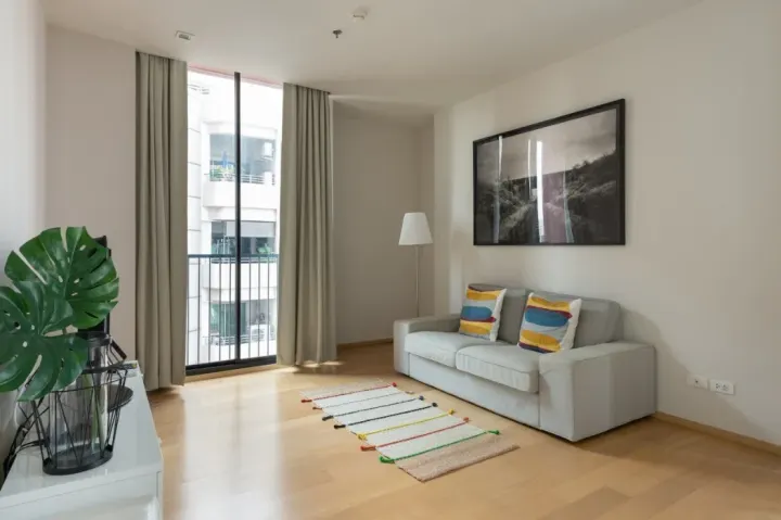 Property photos for Noble ReD