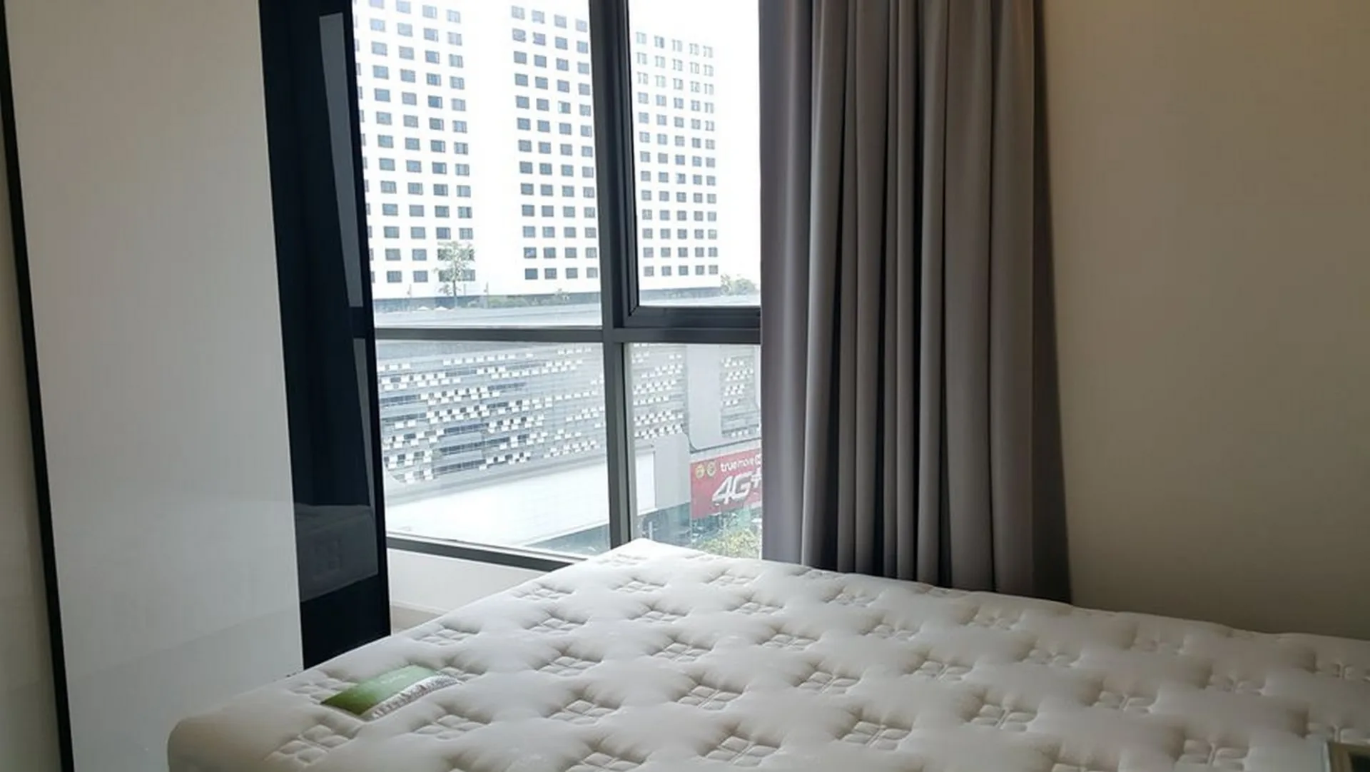 Property photos for Ideo Mobi Rama 9