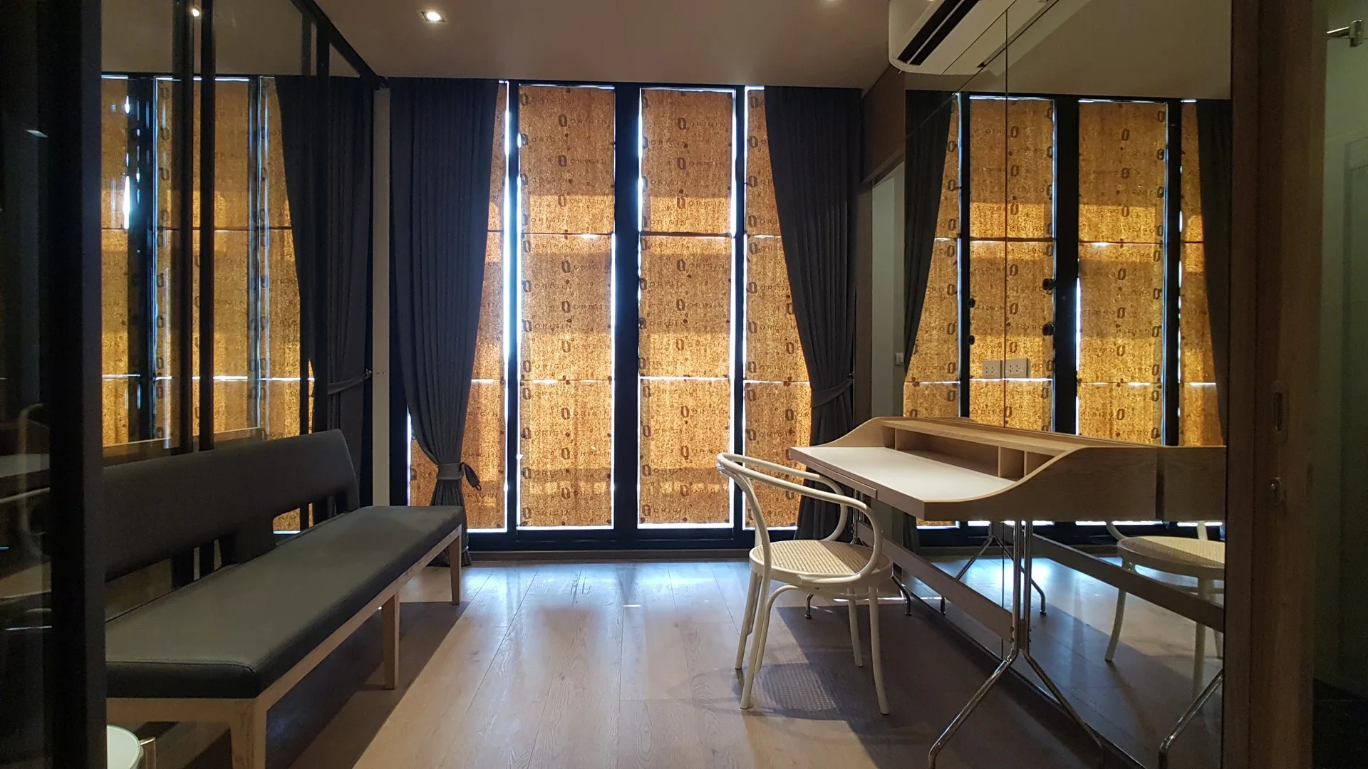 Property photos for Park Origin Phromphong
