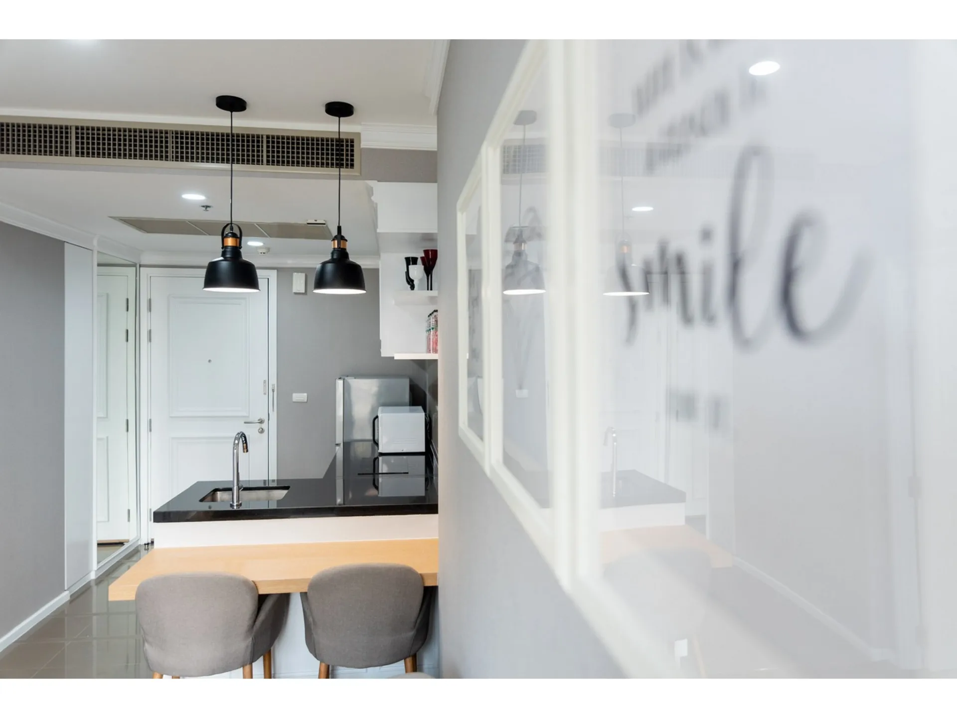 Property photos for Onyx Phaholyothin