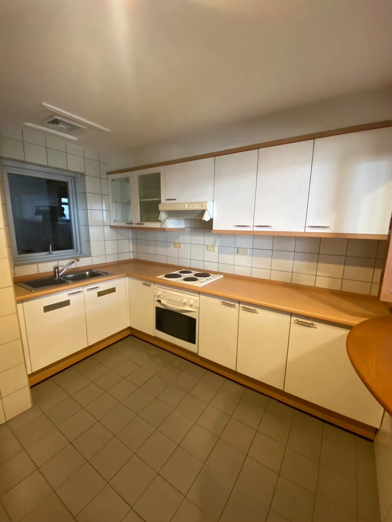 Property photos for All Season Mansion