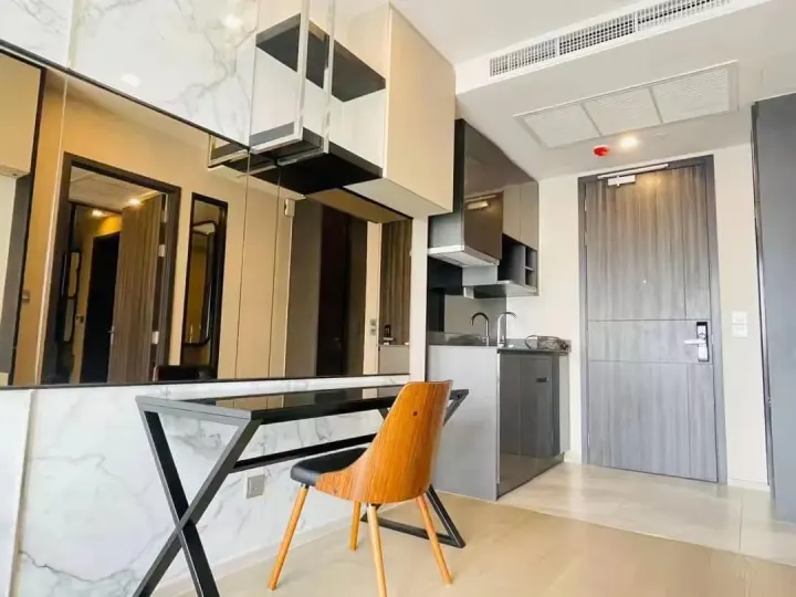 Property photos for Ashton Asoke