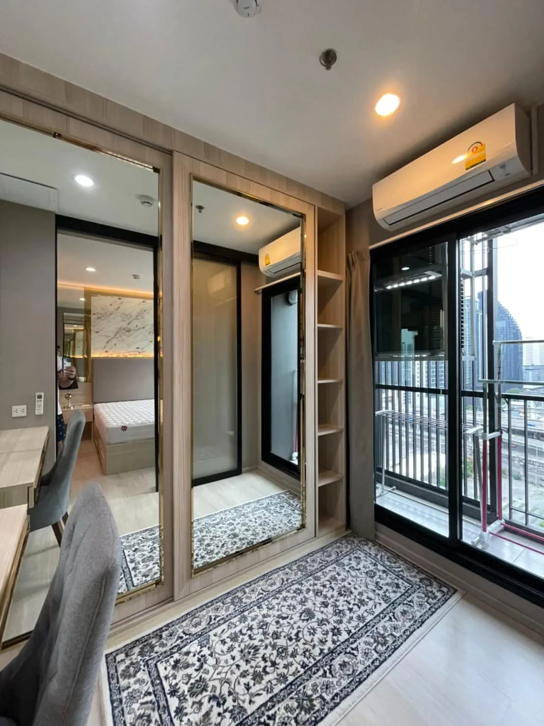 Property photos for Life Asoke