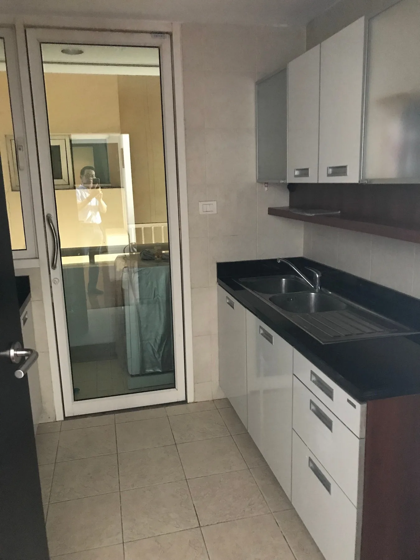 Property photos for Wilshire