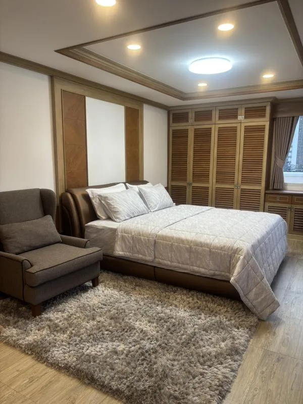 Property photos for Pearl Garden