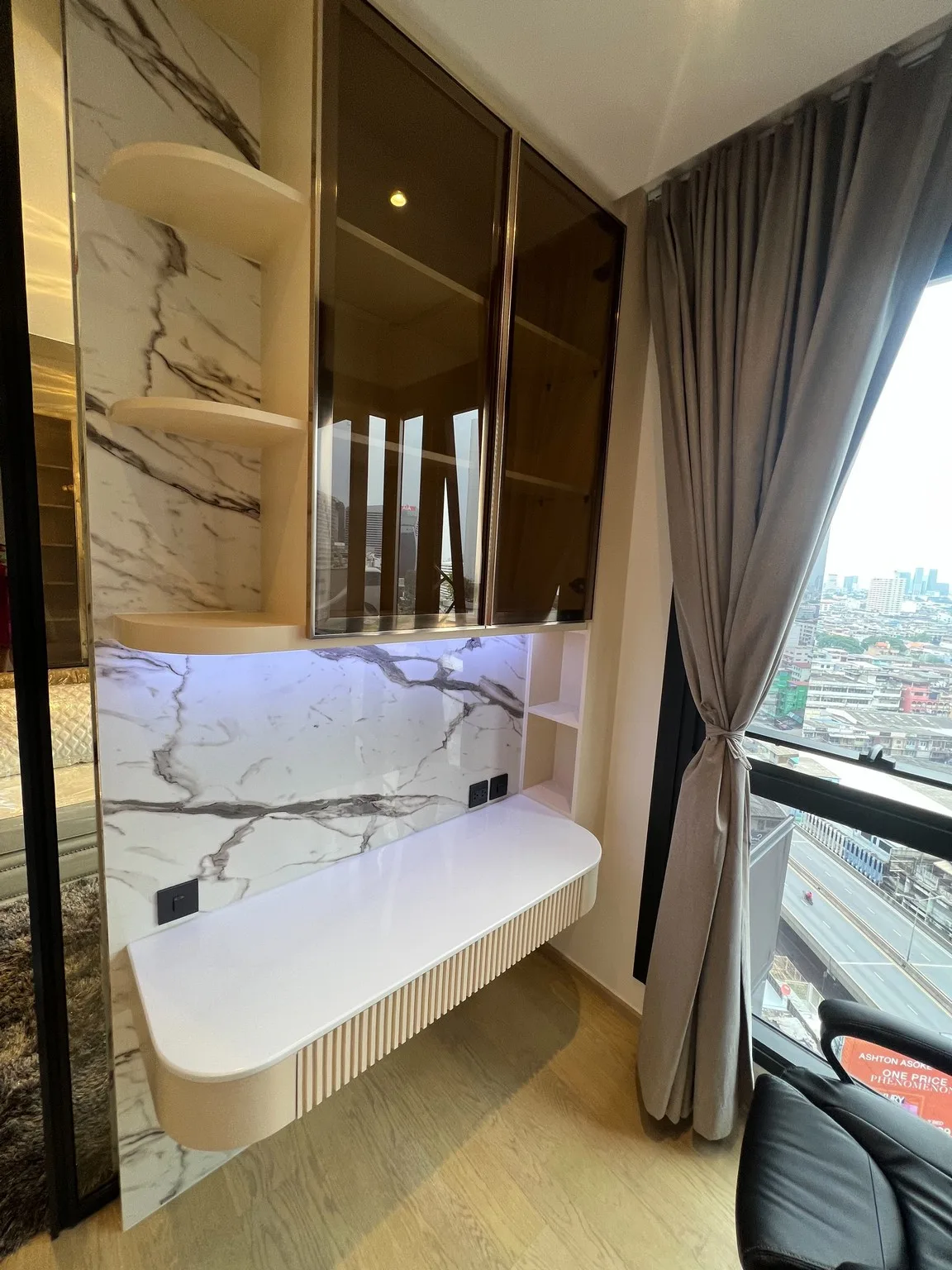 Property photos for ASHTON Asoke - Rama 9