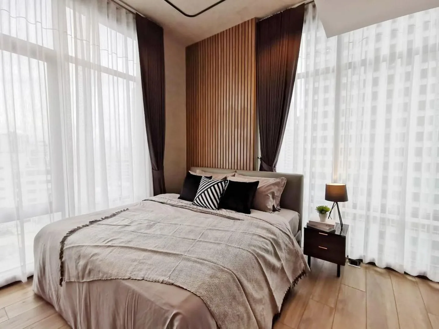 Property photos for The Lofts Asoke