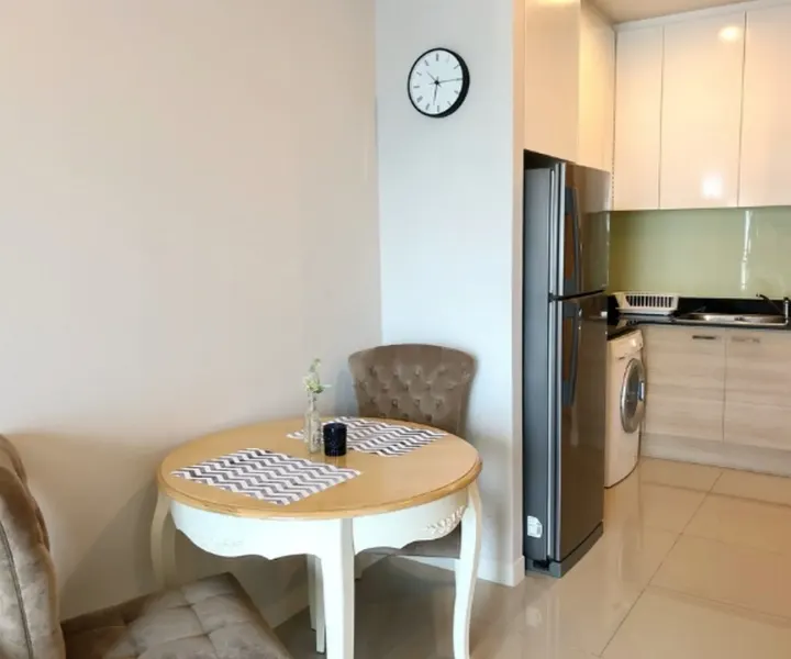 Property photos for Circle Condominium