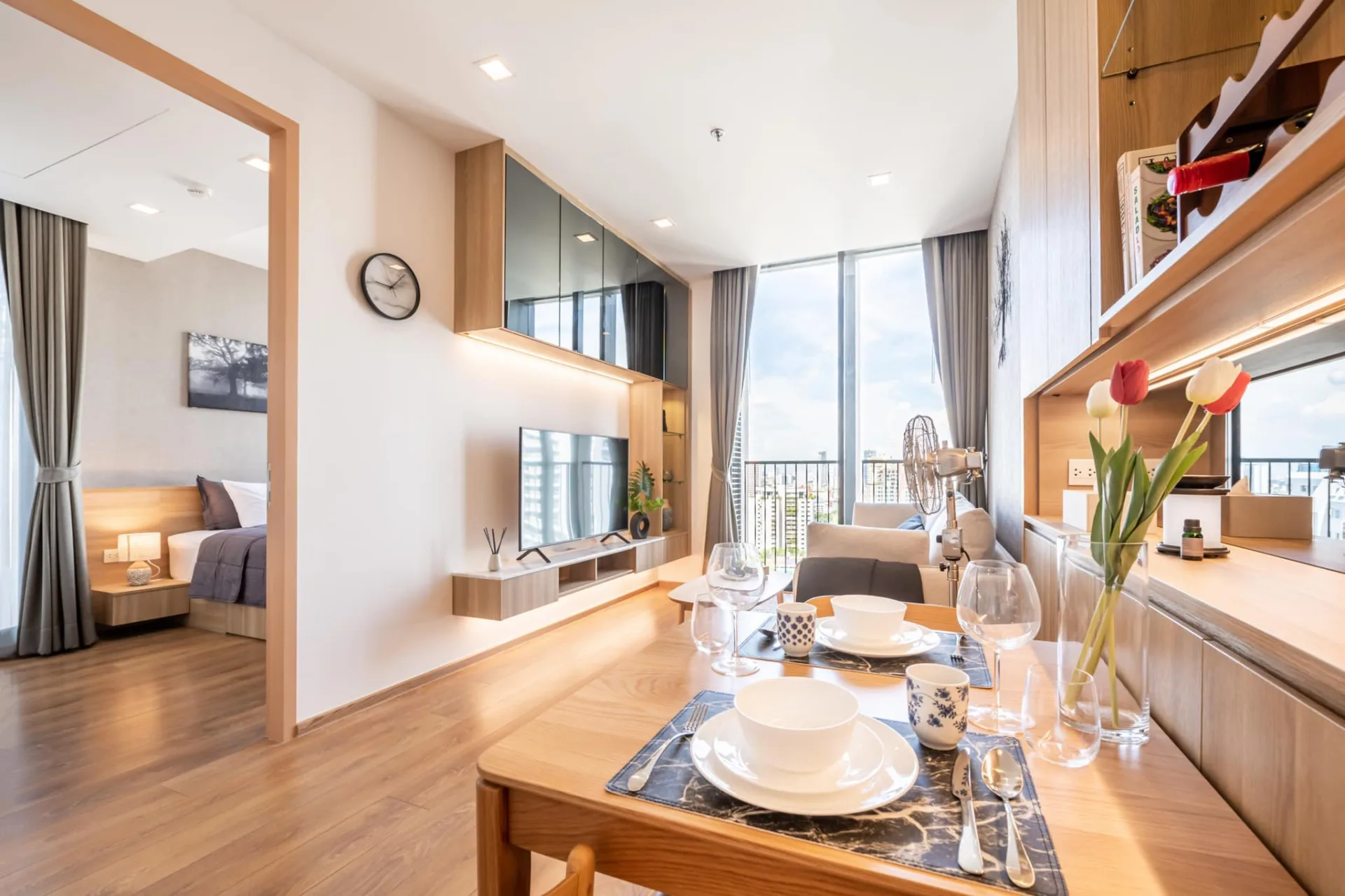 Property photos for Noble BE 33