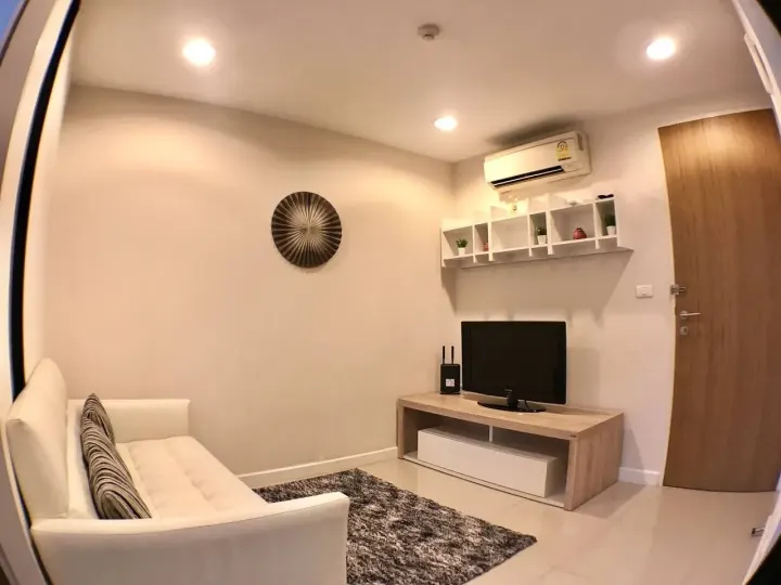 Property photos for Zenith Place Sukhumvit 42