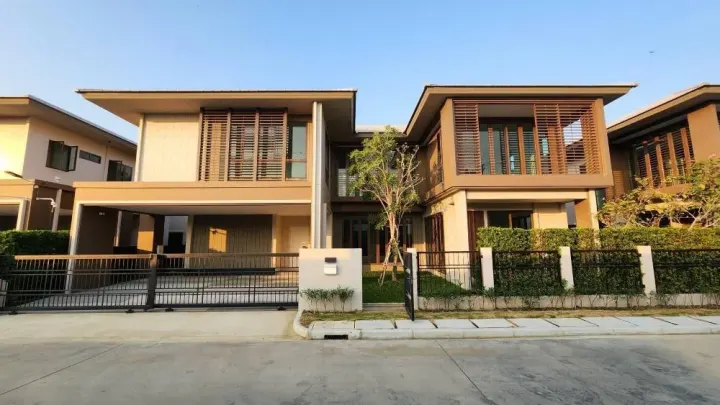 Property photos for Burasiri Krungthep Kreetha