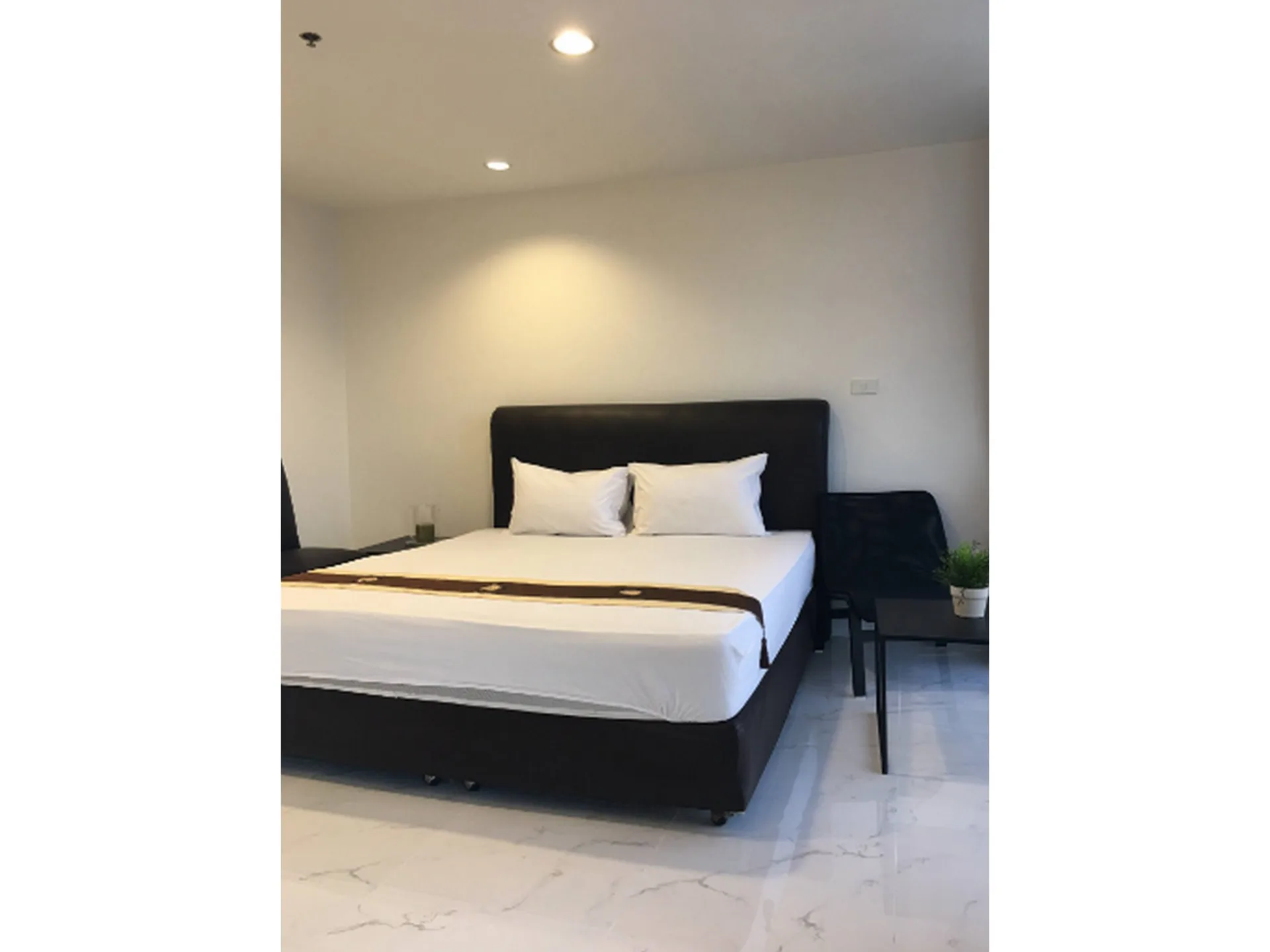 Property photos for The Waterford Diamond