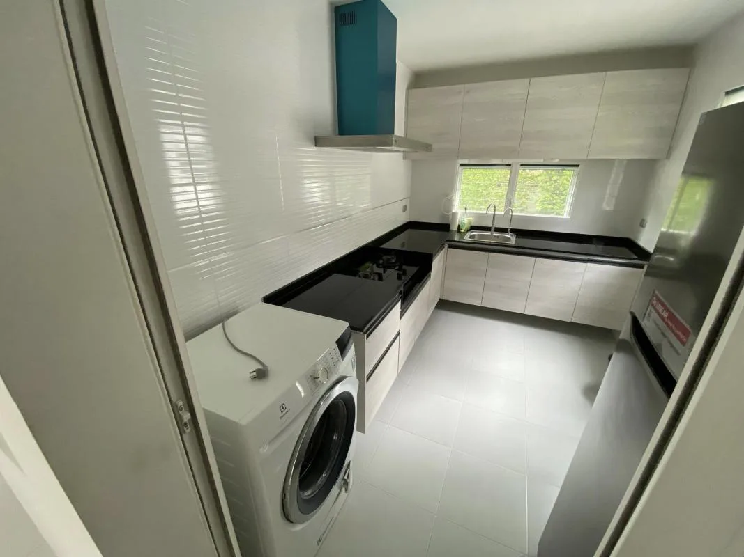 Property photos for Mantana Onnut-Wongwaen 5