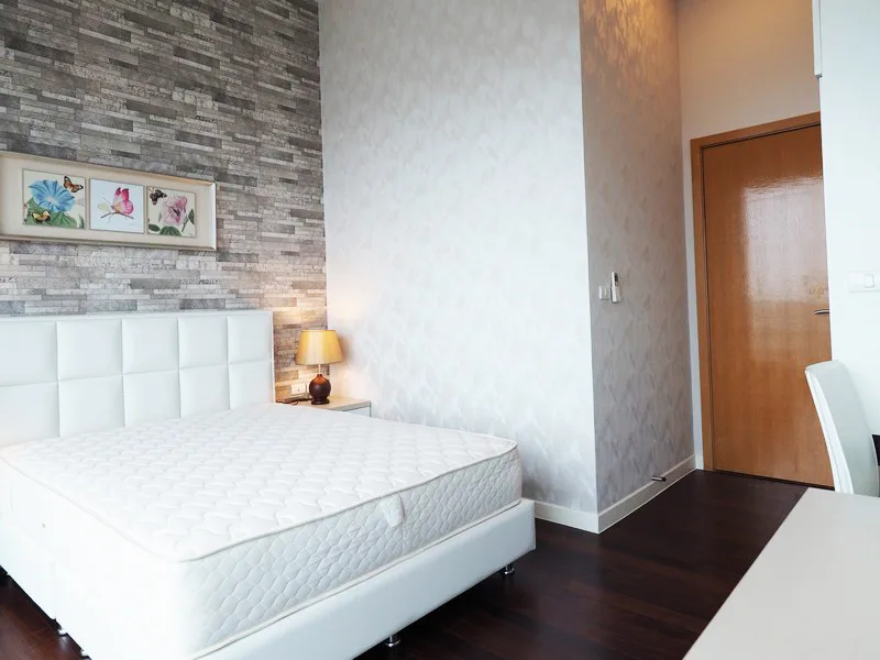 Property photos for Circle Condominium
