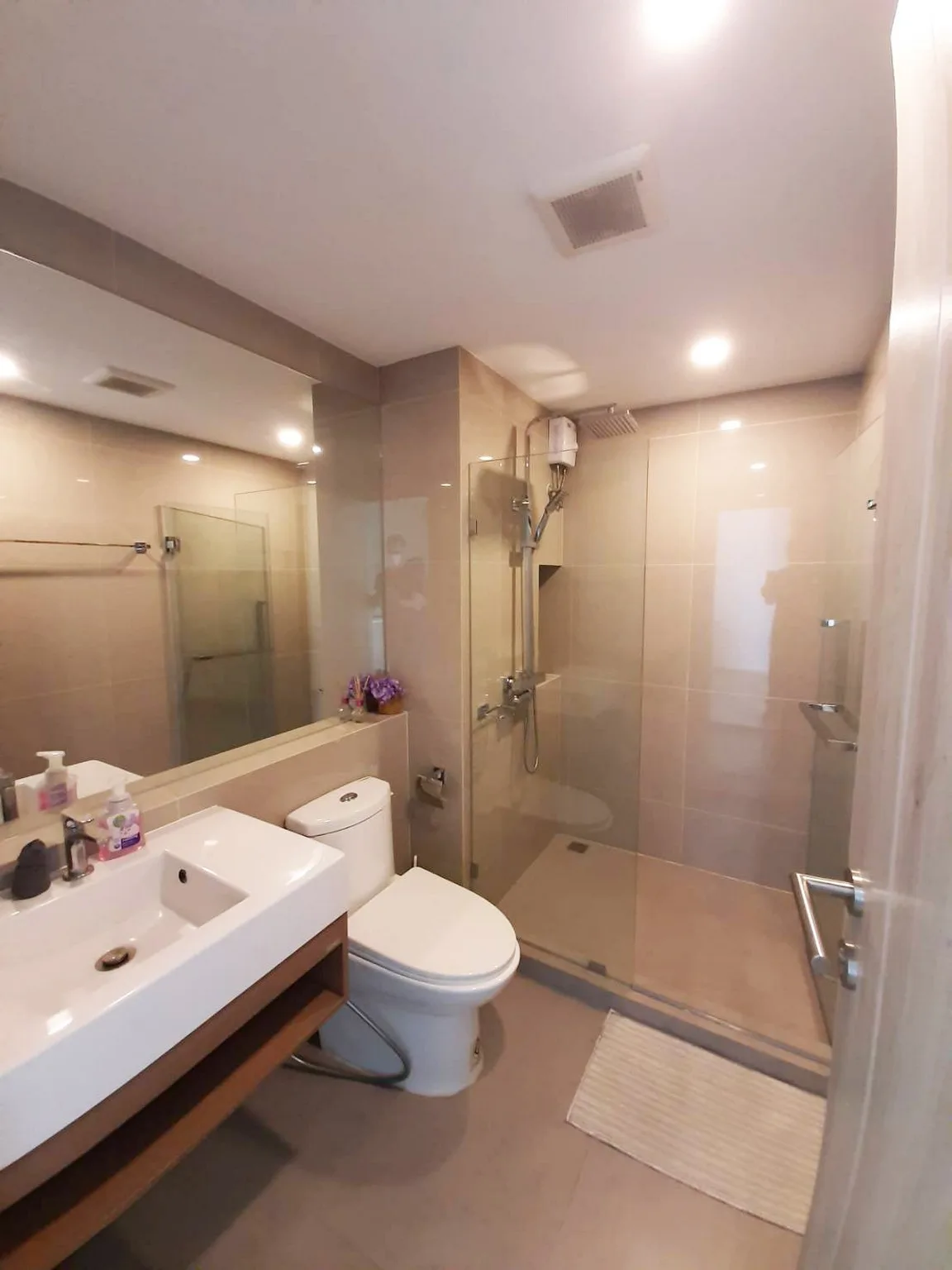 Property photos for Serio Sukhumvit 50