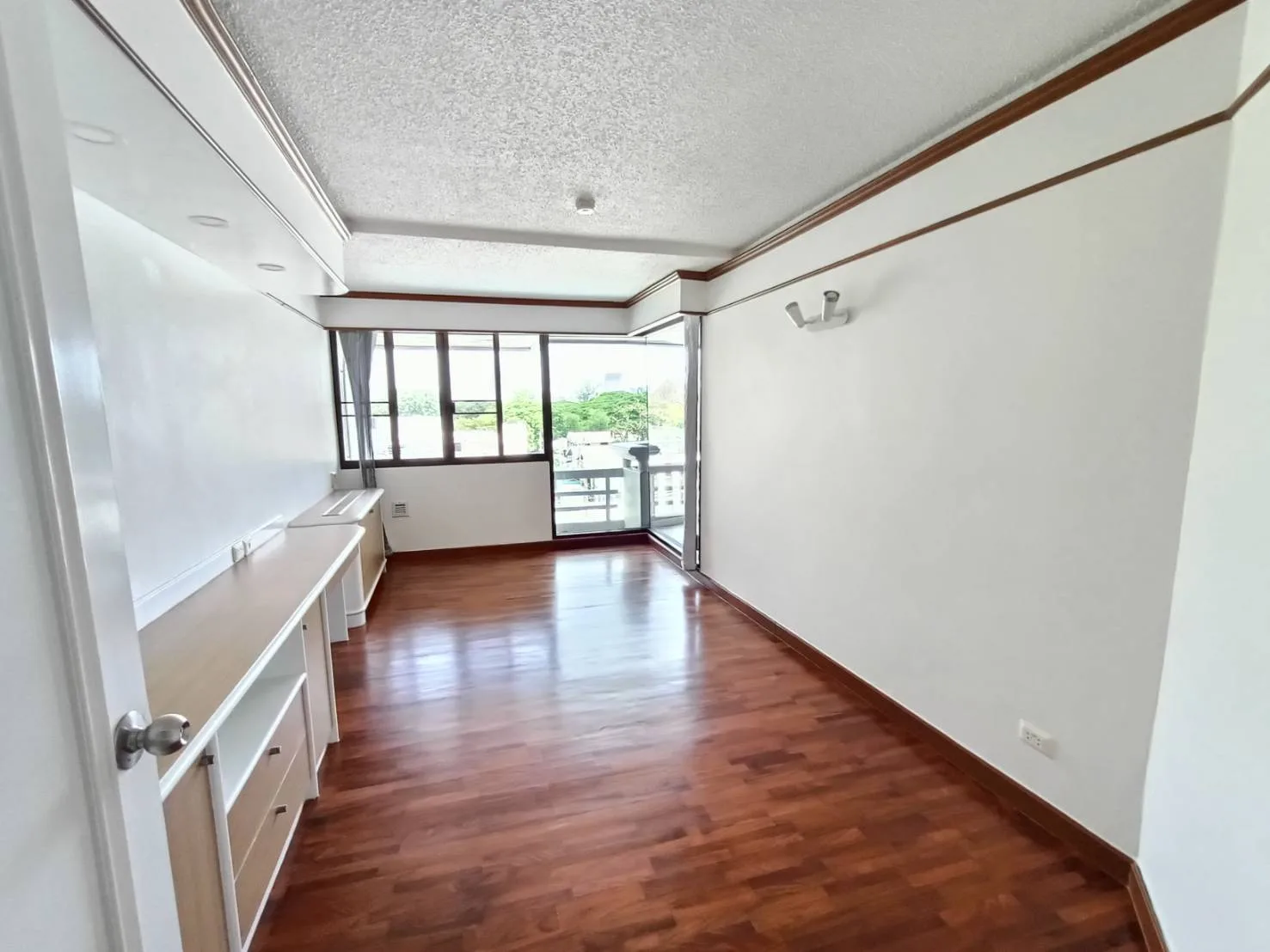 Property photos for Peng Seng Mansion
