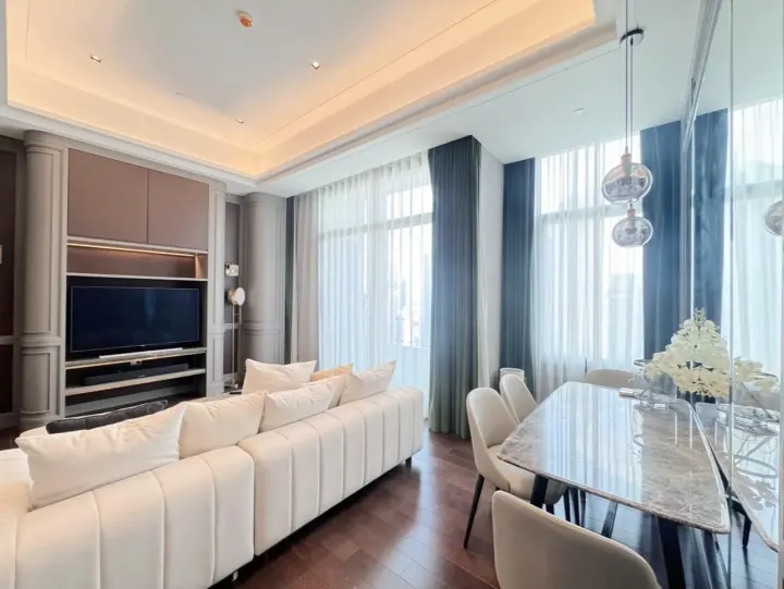 Property photos for The Diplomat 39