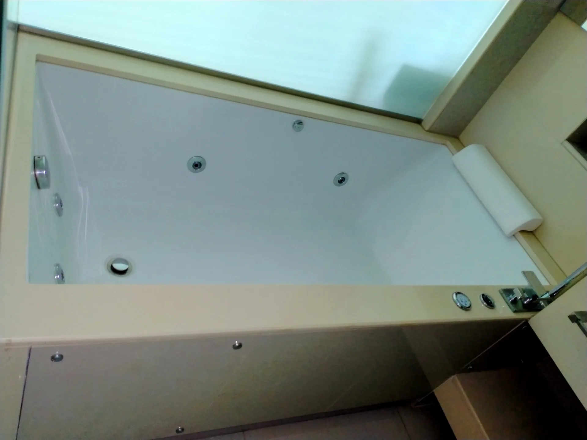 Property photos for The Address Asoke