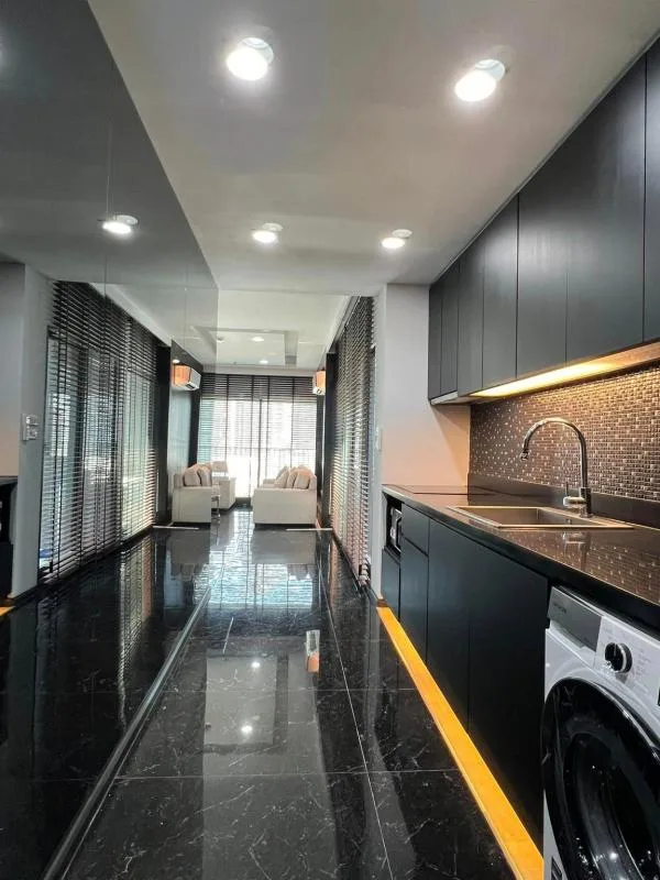 Property photos for Noble Remix