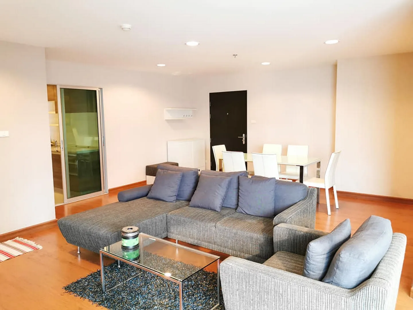 Property photos for Belle Grand Rama 9