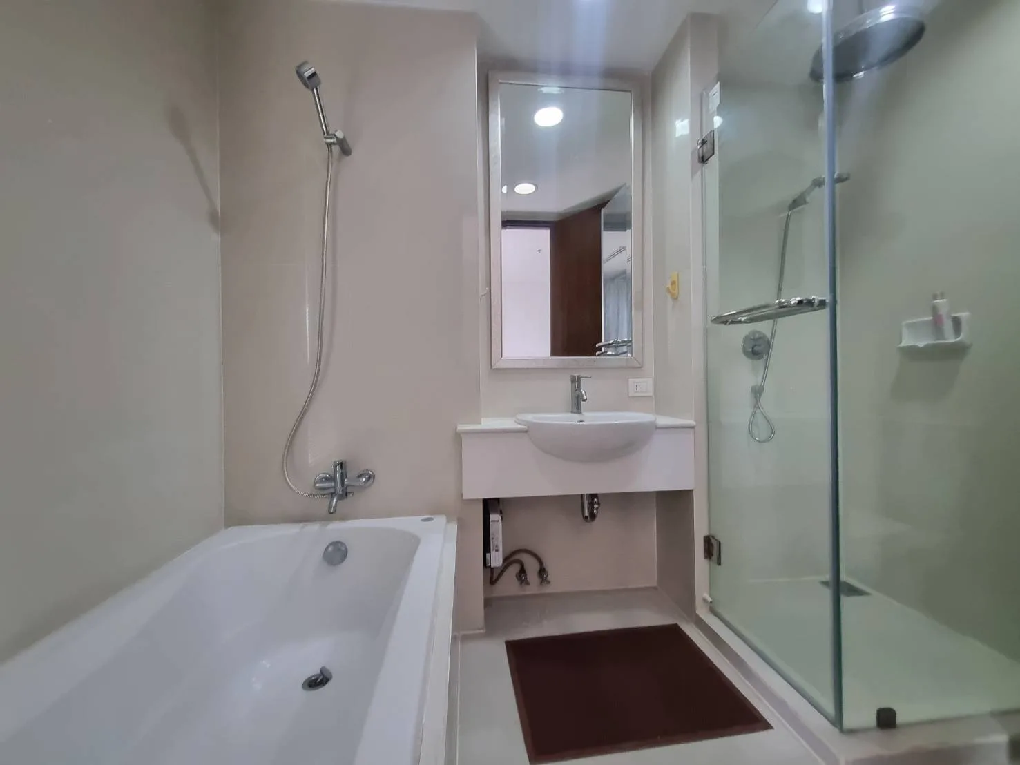 Property photos for The Oleander
