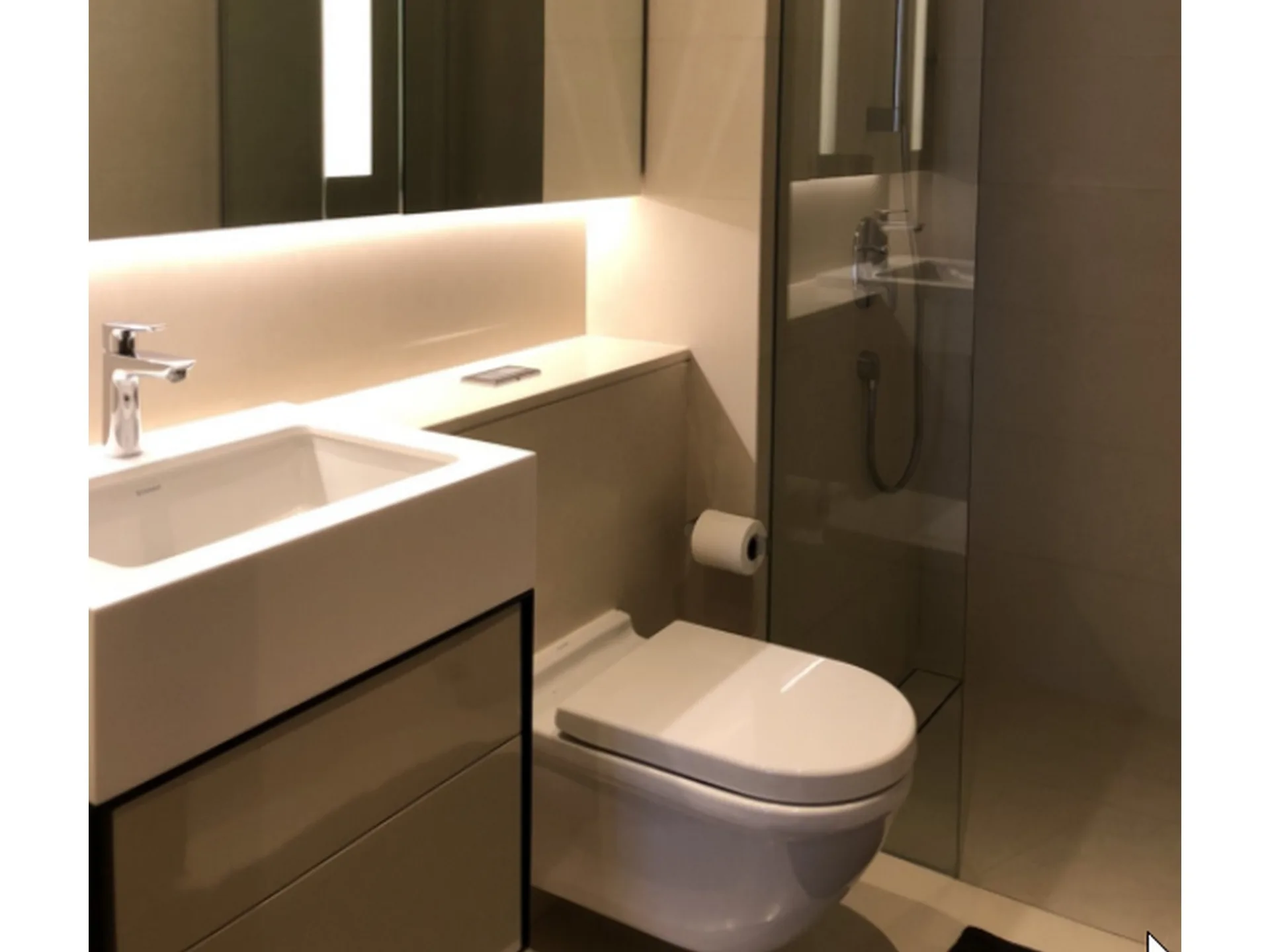 Property photos for Tela Thonglor