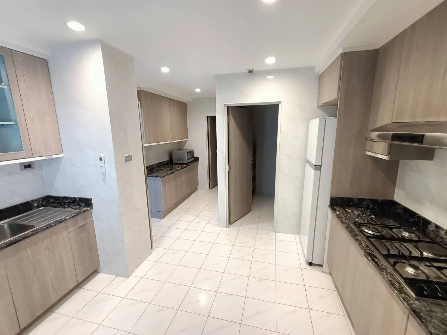 Property photos for Raj Mansion