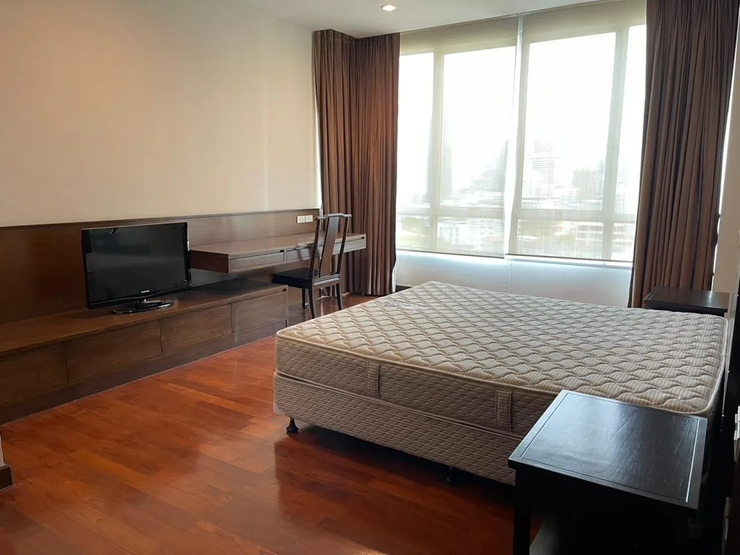 Property photos for Vasu The Residence