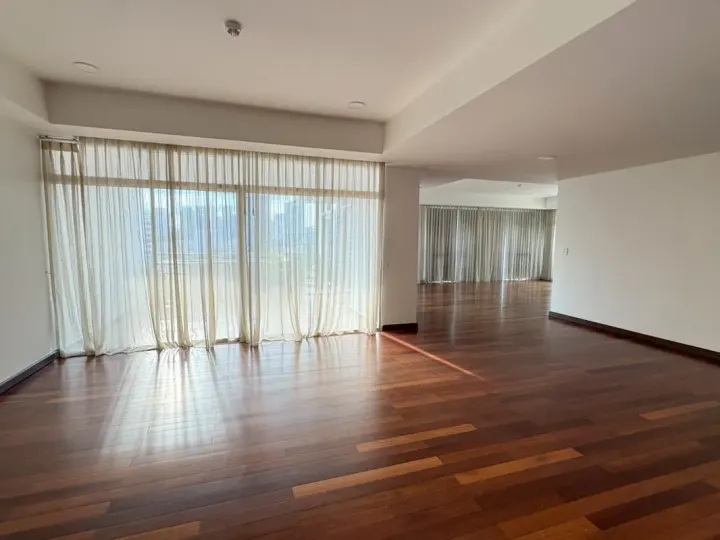 Property photos for La Cascade