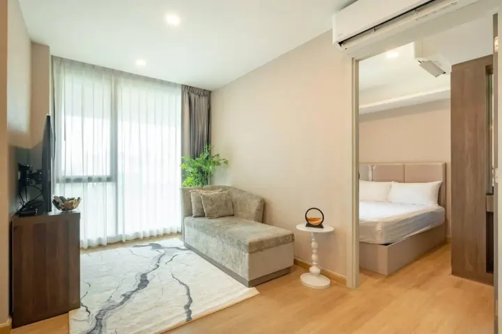 Property photos for Lloyd Soonvijai-thonglor