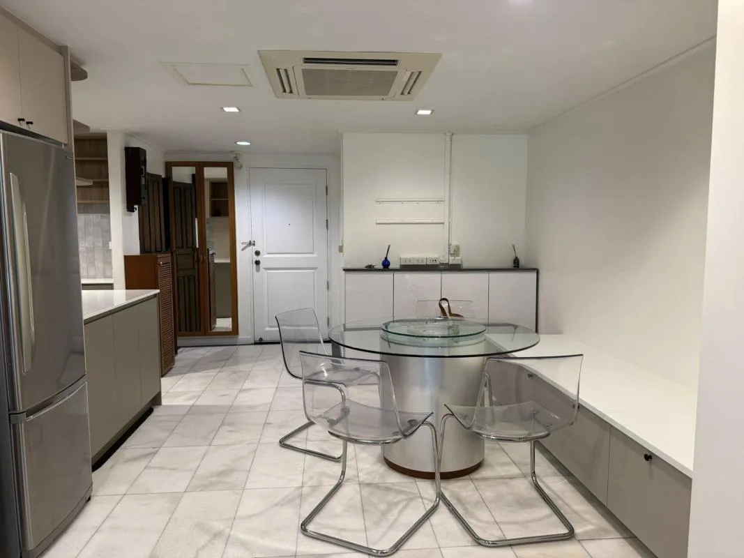 Property photos for Lake Avenue 16
