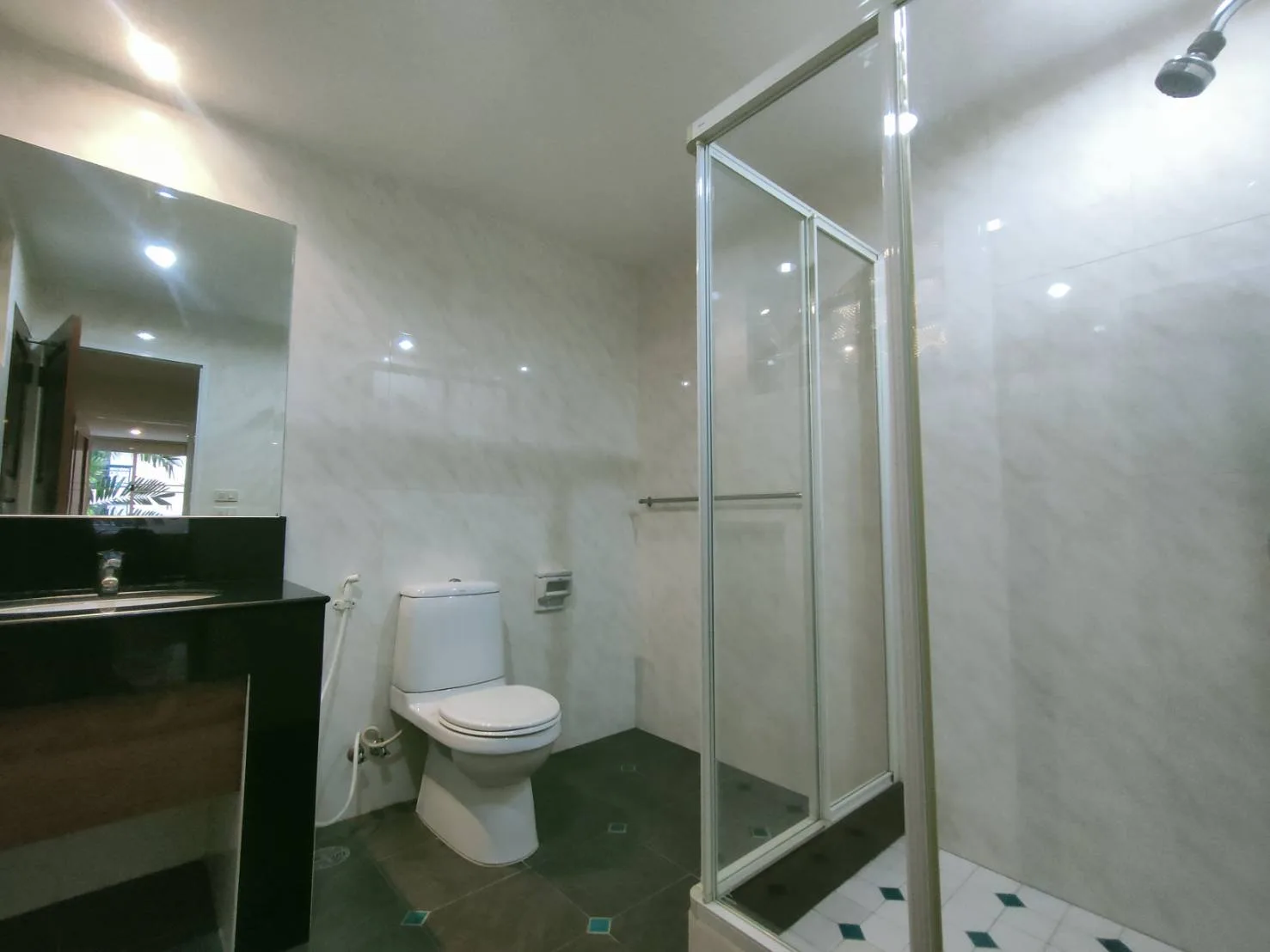 Property photos for Kasemsuk Mansion