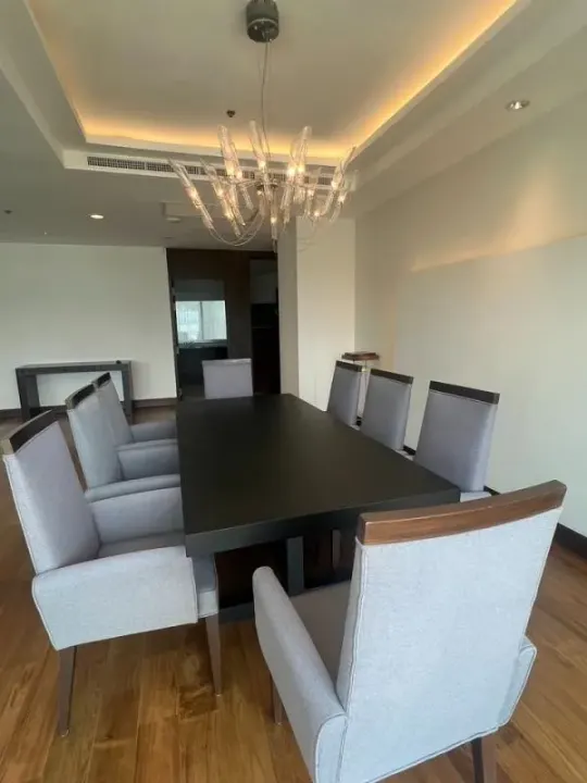 Property photos for Royal Residence Park