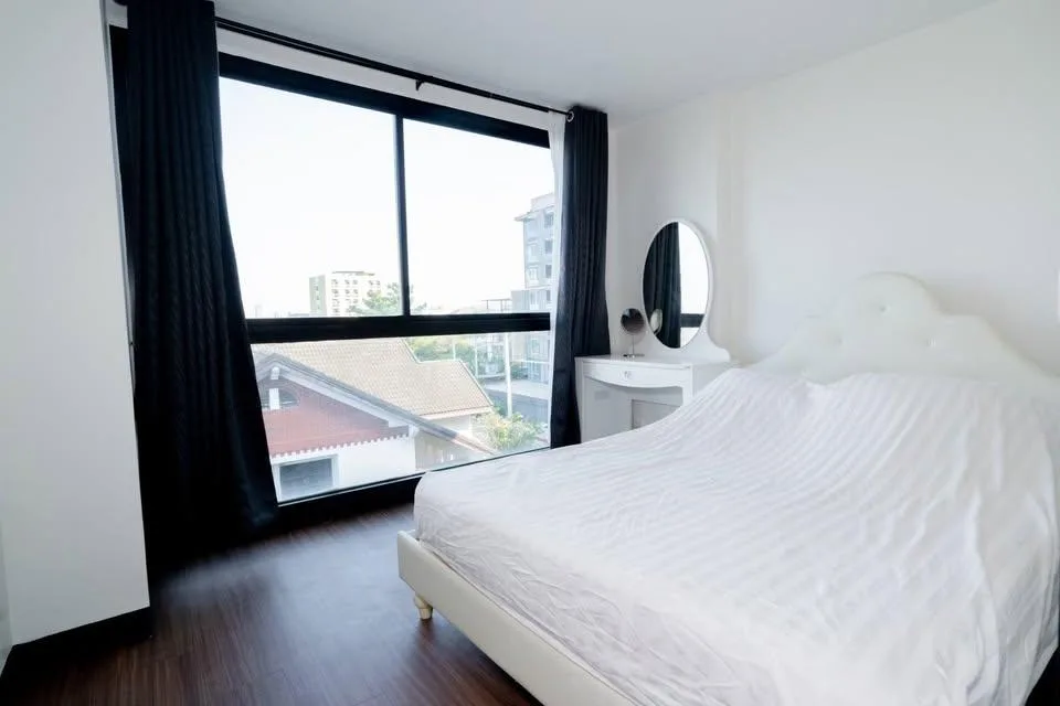 Property photos for Chateau In Town Ratchada 20 - 2
