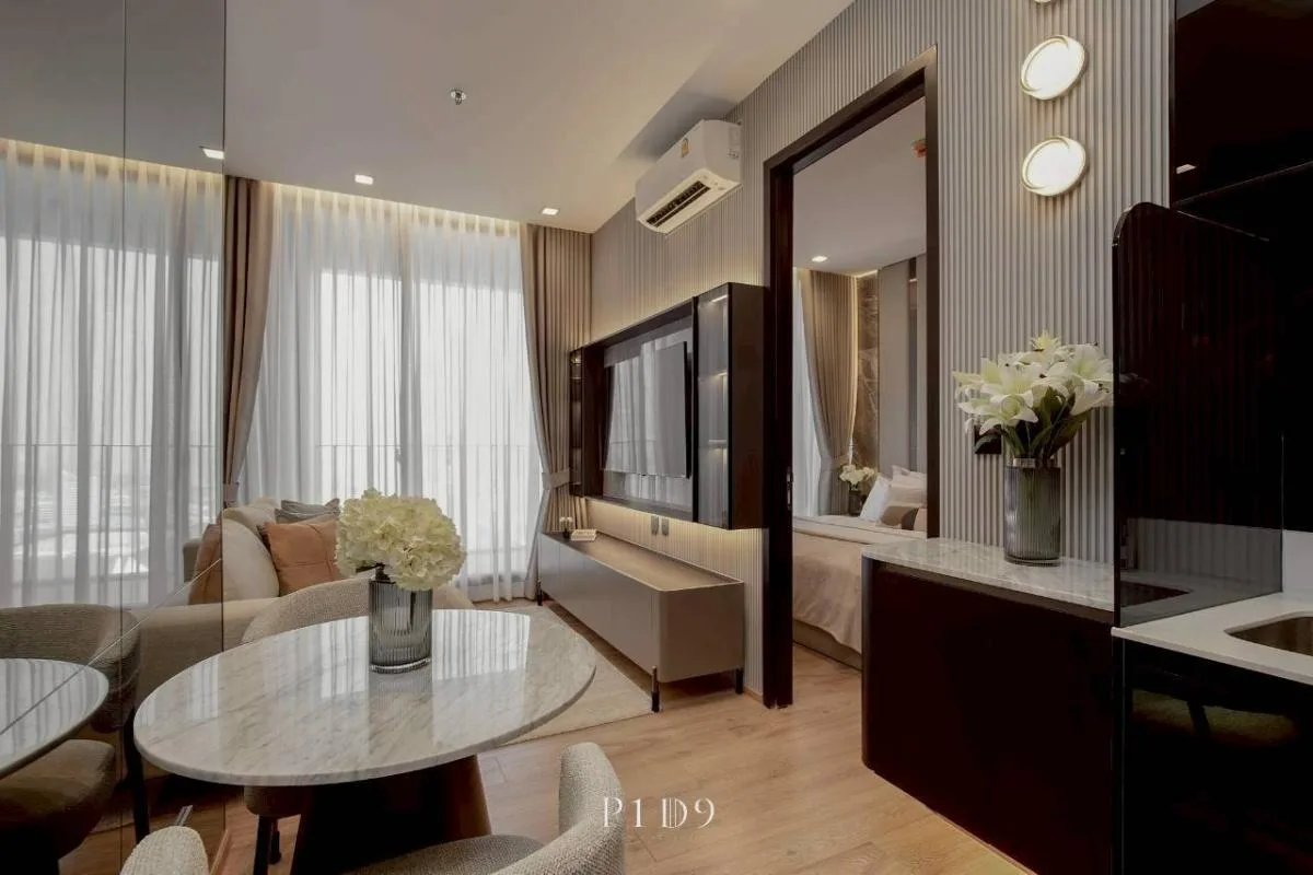 Property photos for Noble Around Ari