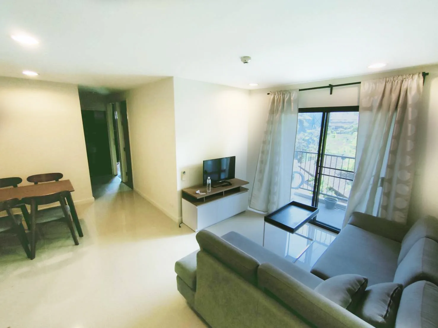 Property photos for Zenith Place Sukhumvit 42