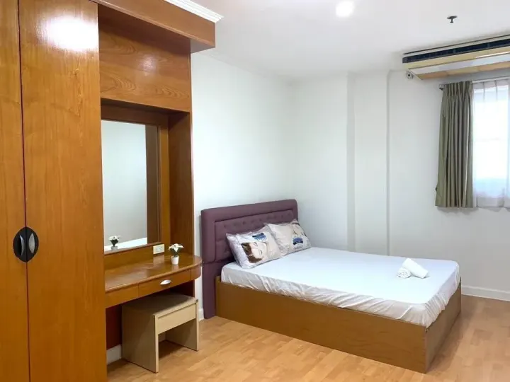 Property photos for The Waterford Thonglor 11