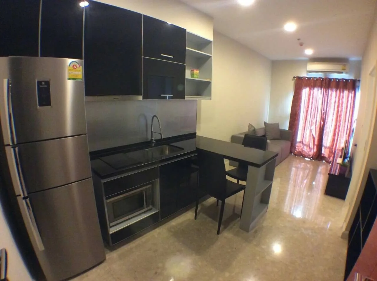 Property photos for The Crest Sukhumvit 34