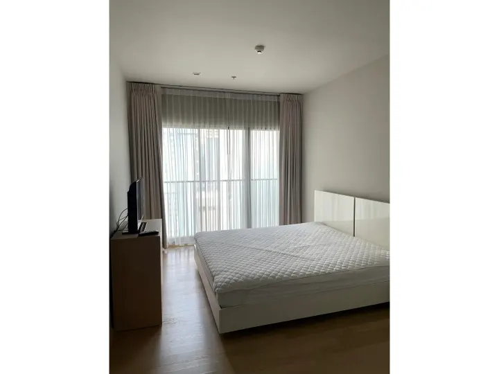 Property photos for Noble Refine