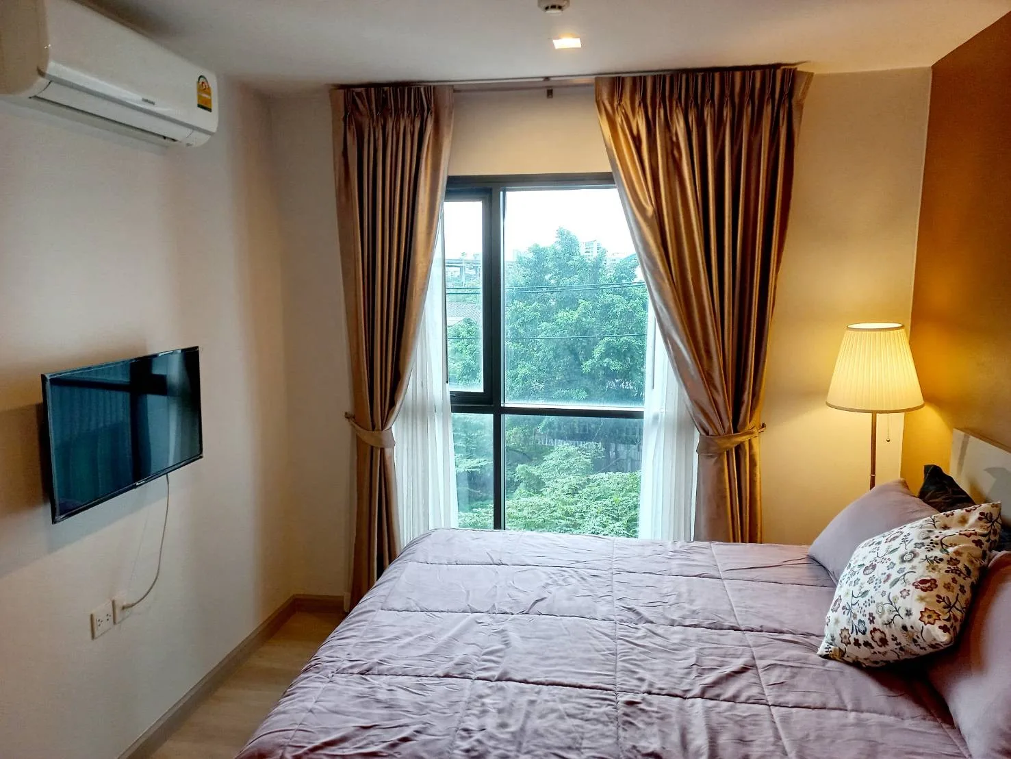 Property photos for Life Sukhumvit 48