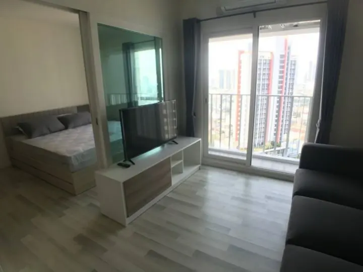 Property photos for The Key Sathorn - Charoenraj