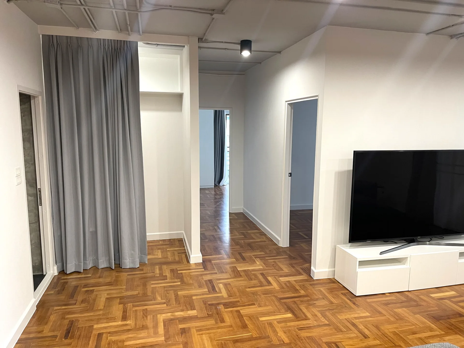 Property photos for Richmond Palace