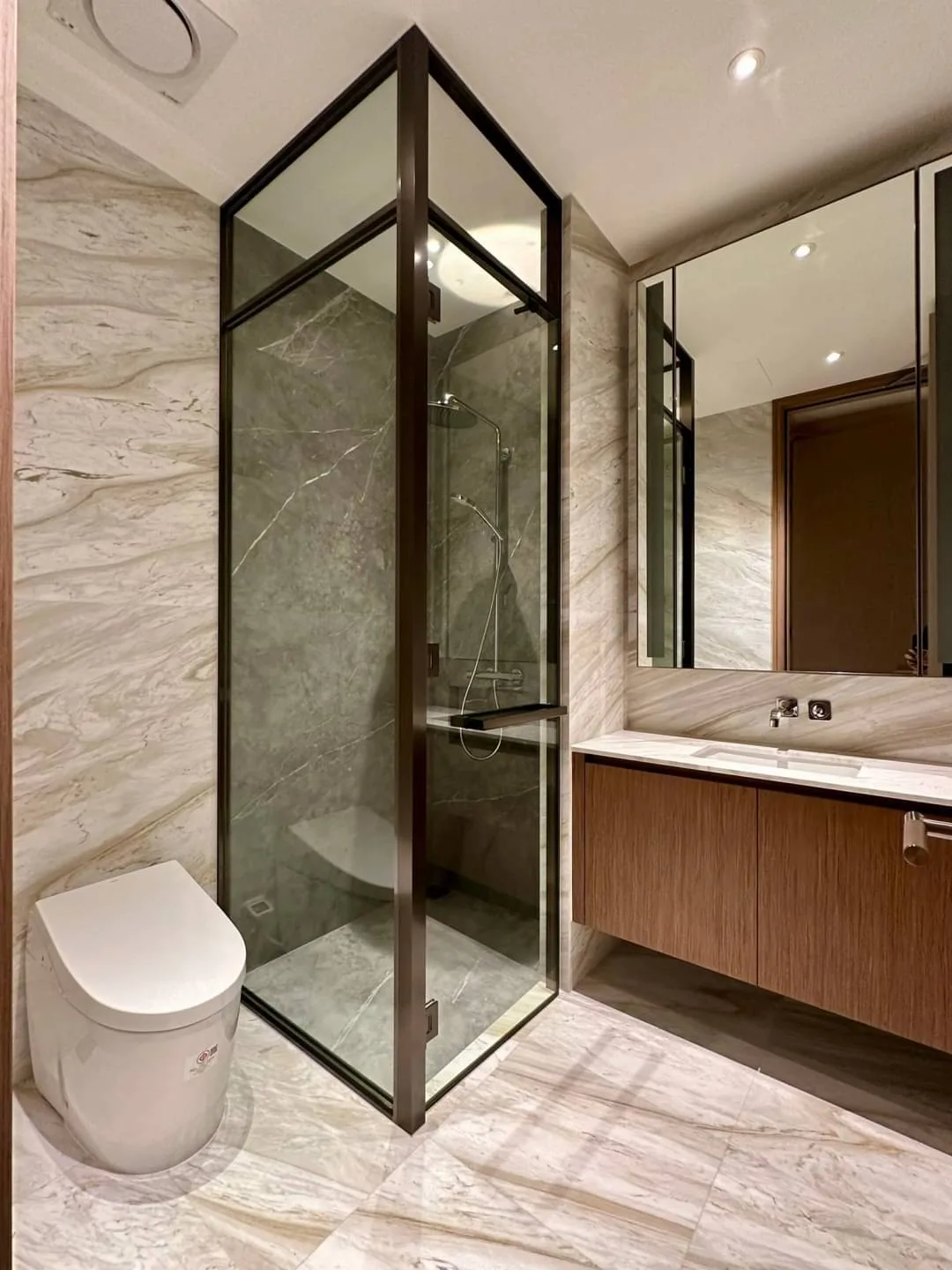 Property photos for Scope Langsuan