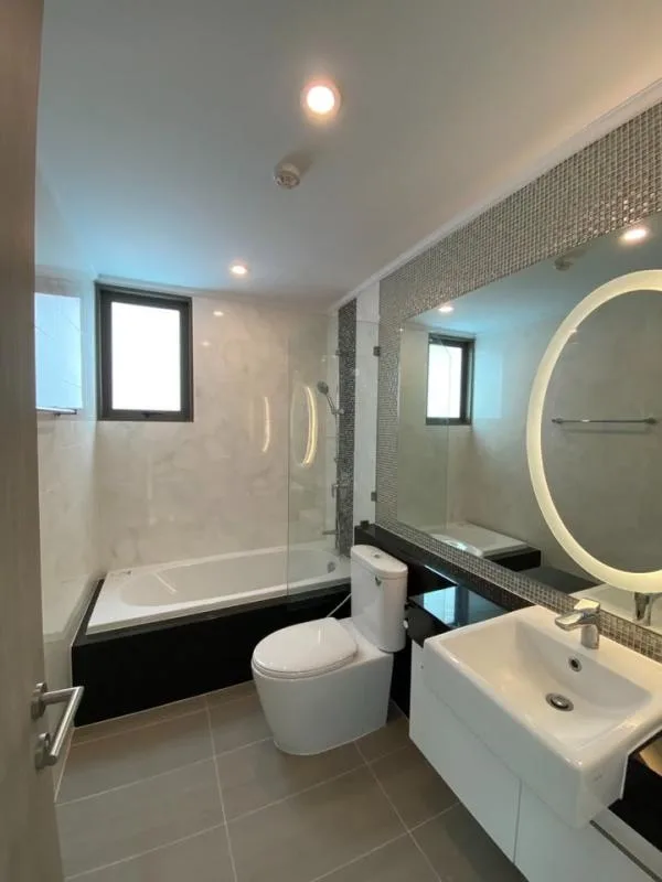 Property photos for Supalai Oriental Sukhumvit 39